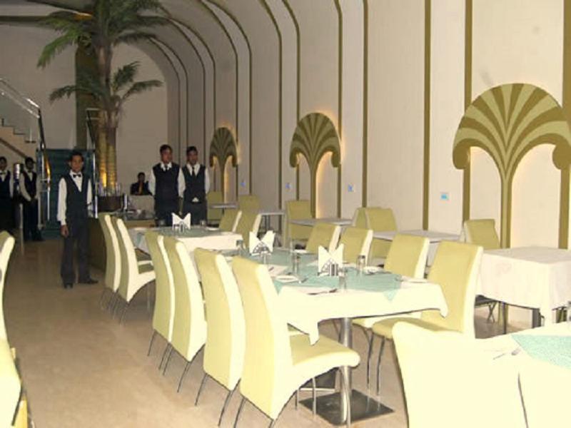 Hotel Royal Panna Shahjahanpur Exterior foto